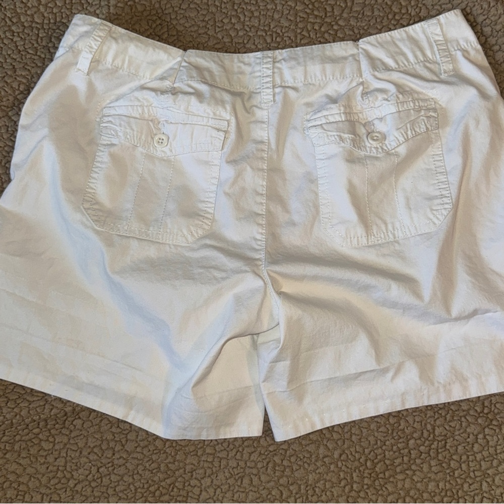 Charlotte Russe White Cargo Shorts, 90s Y2K Teen Juniors Sz 9​ - Picture 4 of 8